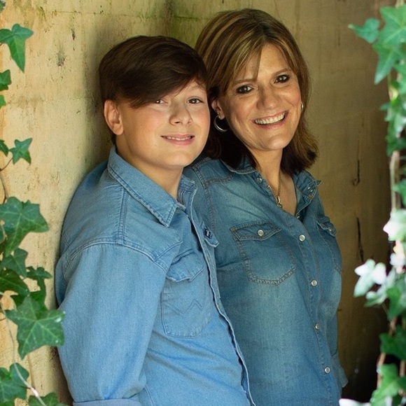 Meet your Posher, Veronica - Picture 3 of 7